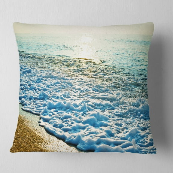 Designart Bright Blue Tranquil Seashore - Beach Photo Throw Pillow - 18x18