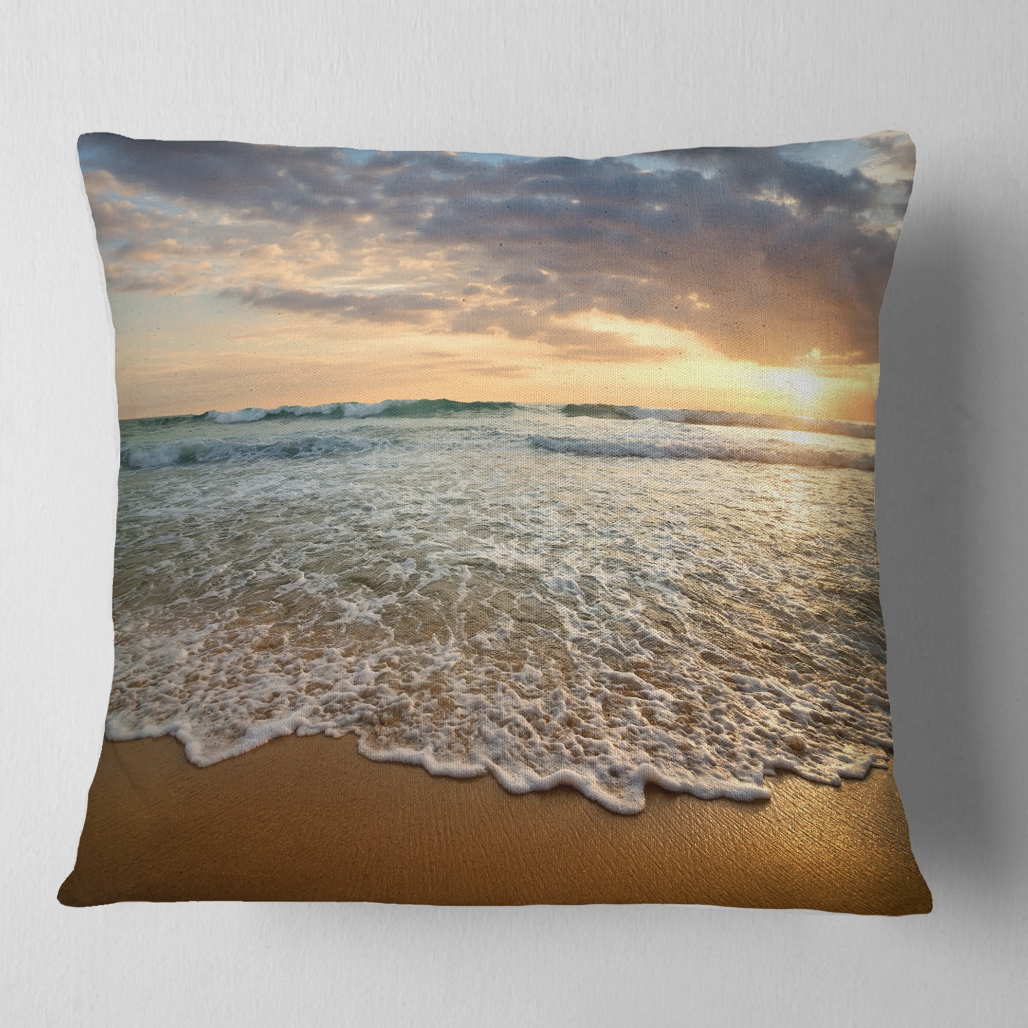 Designart Bright Cloudy Sunset in Calm Ocean - Seashore Throw Pillow - 18x18