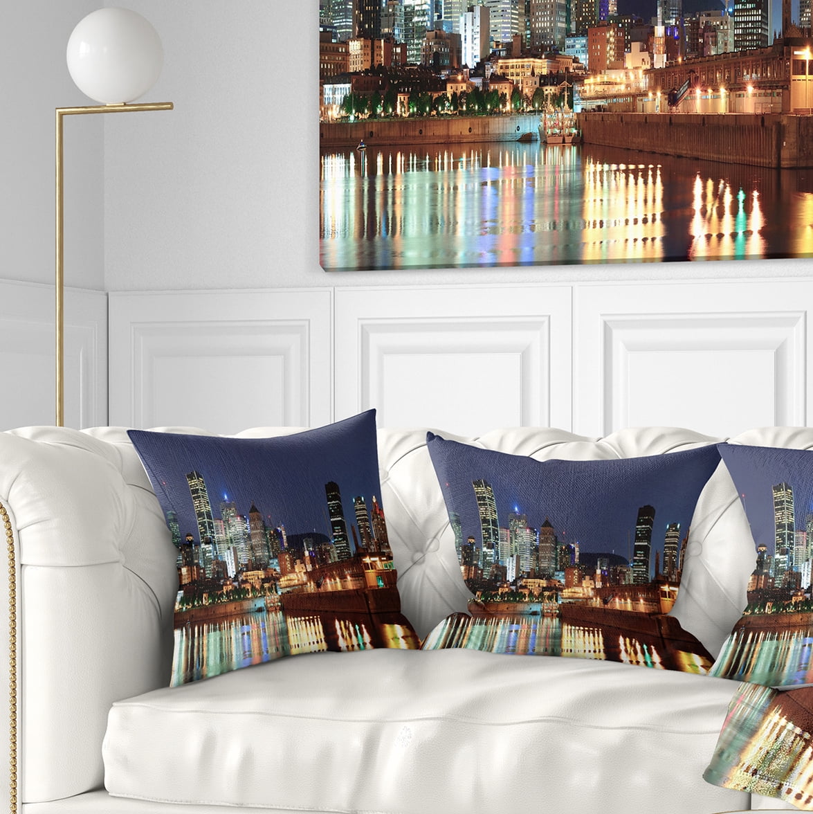 Designart Bright Montreal at Dusk - Cityscape Photography Throw Pillow - 16x16