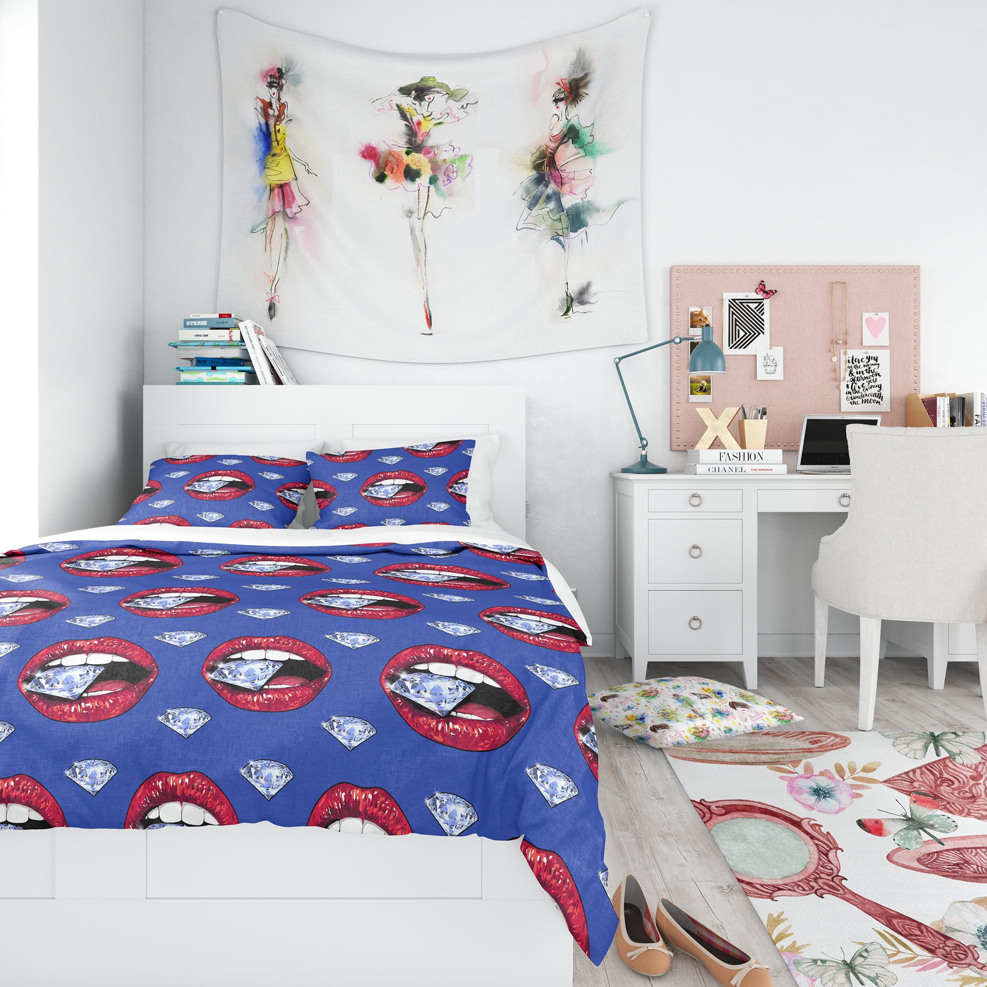 Designart 'Bright Red Lips Holding A Sparkling Brilliant' Modern Teen Duvet Cover Set