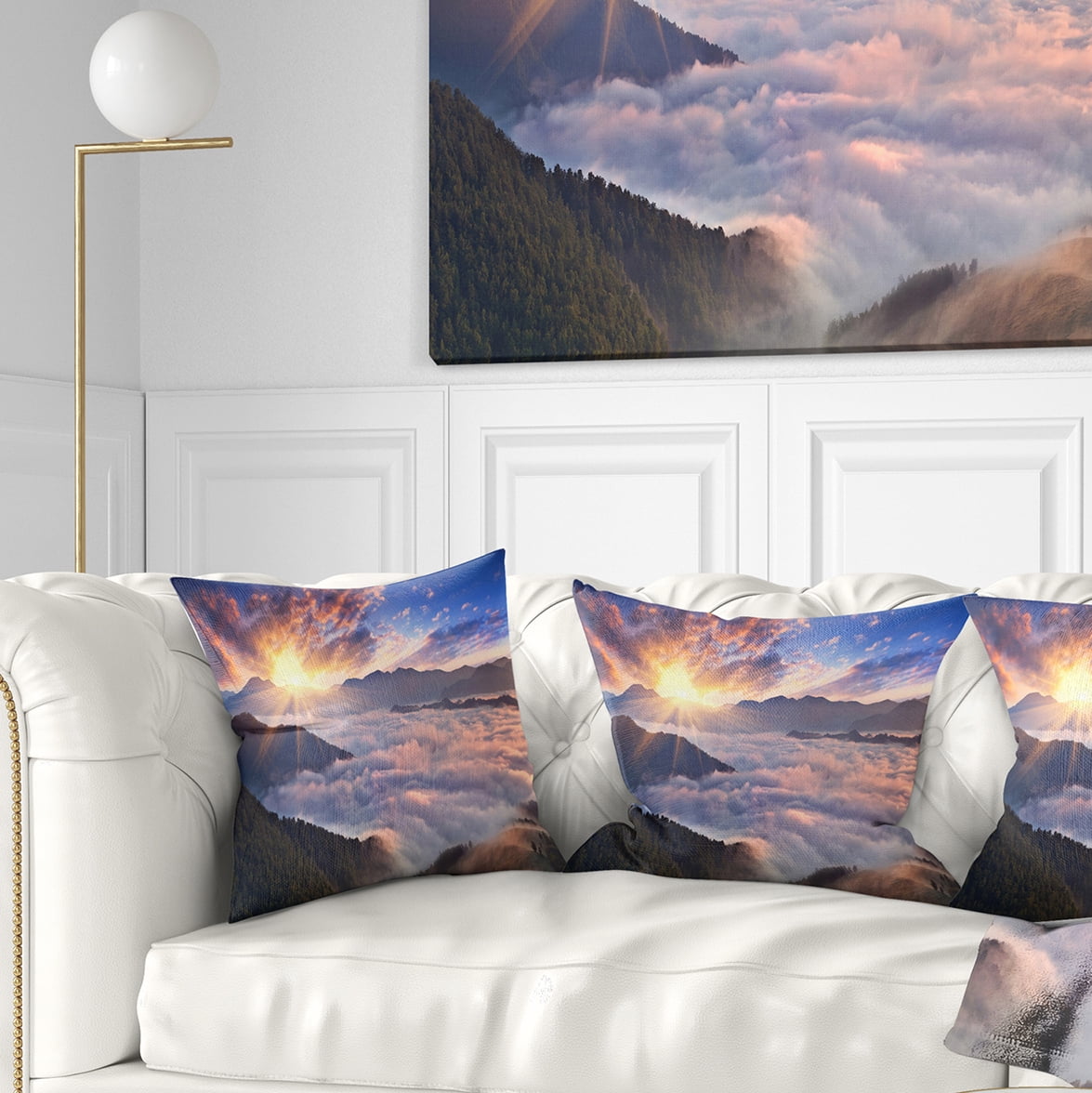 Designart Bright Sun in Misty Mountains - Landscape Photography Throw Pillow - 16x16