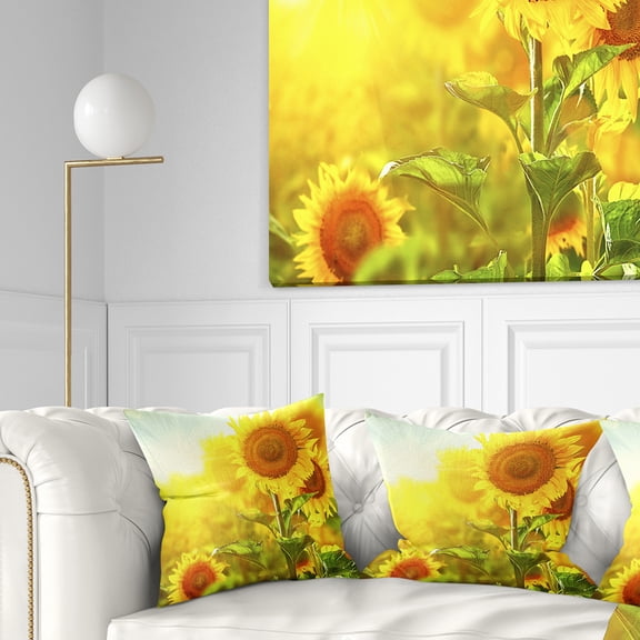 Designart Bright Sunflowers Blooming on Field - Animal Throw Pillow - 18x18