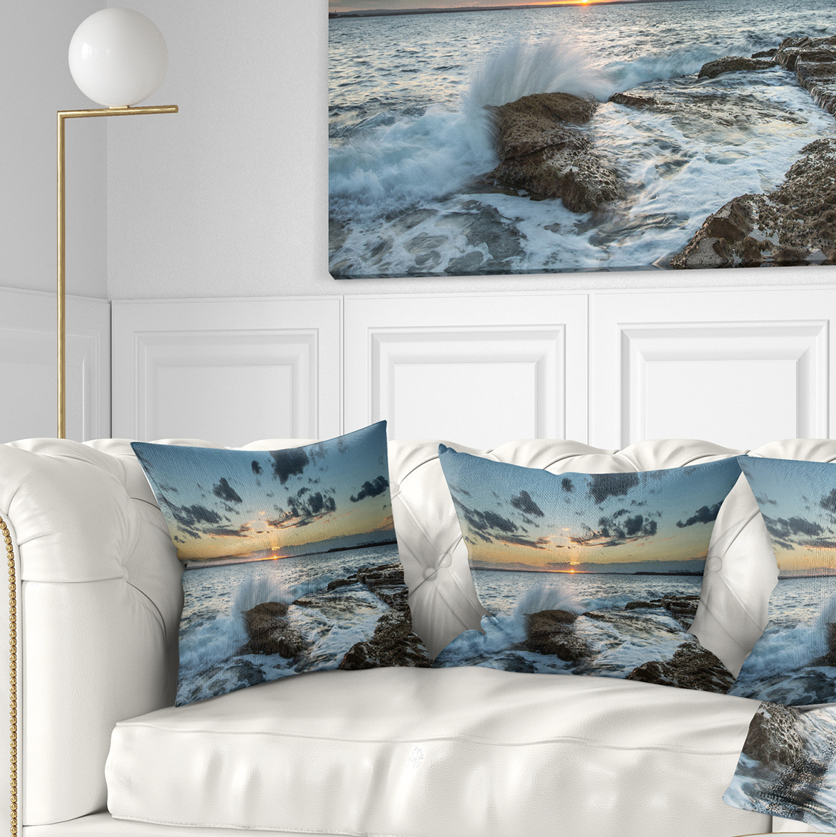Designart Bright Sydney Sunset Over Sea - Seascape Throw Pillow - 16x16