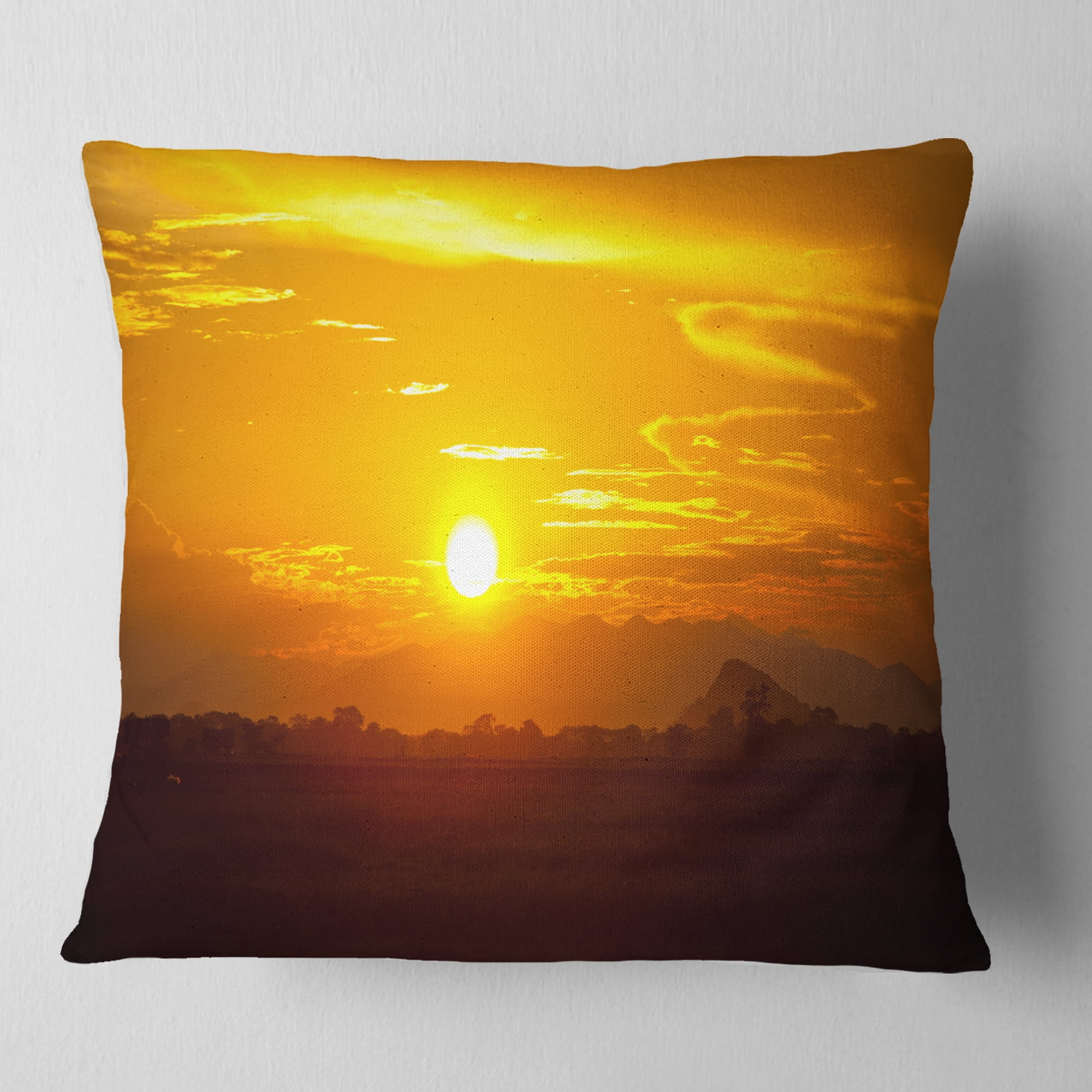 Designart Bright Yellow Sunset in Sri Lanka - Landscape Printed Throw Pillow - 18x18