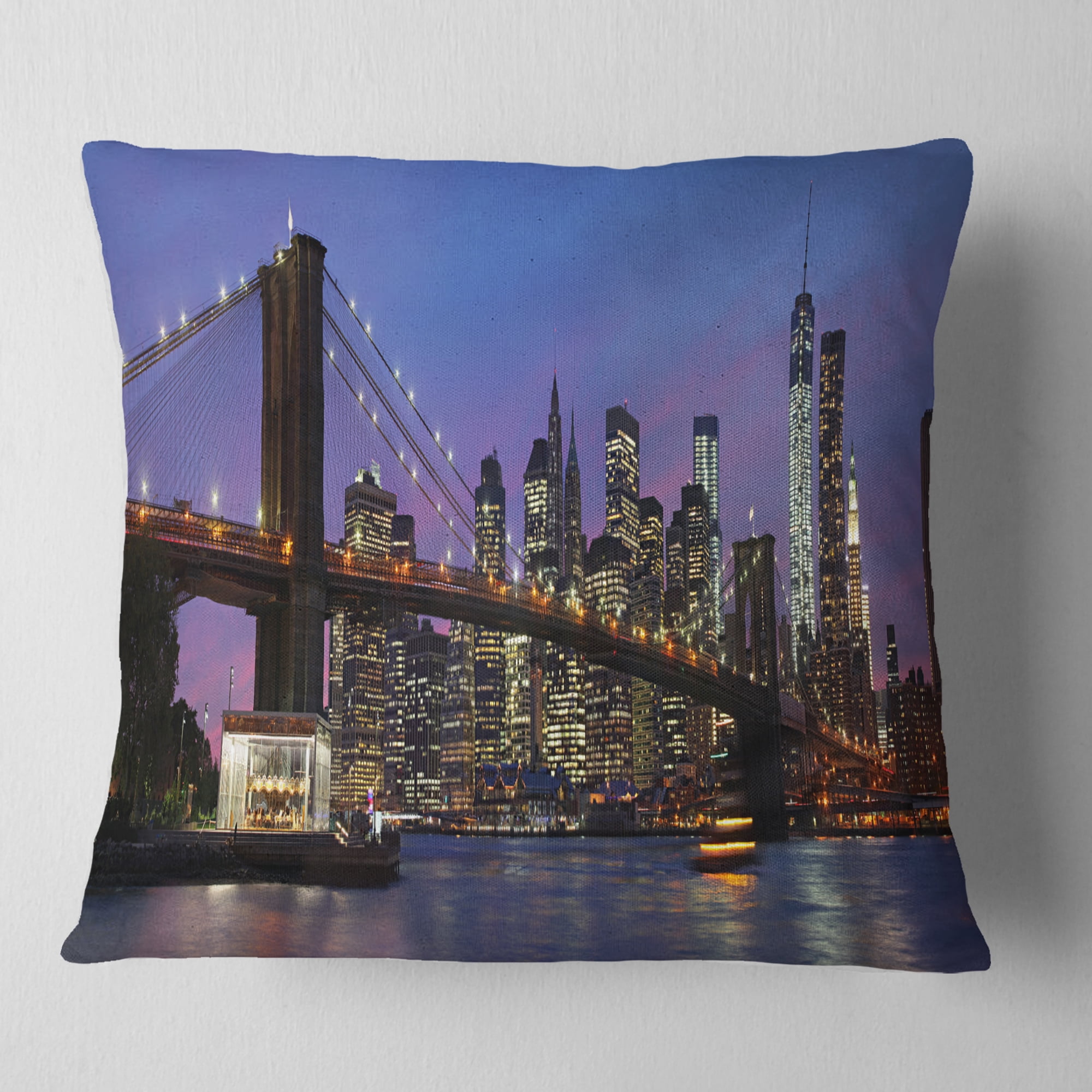 Designart Brooklyn Bridge and Manhattan at sunset - Throw Pillow - 18x18