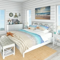 Designart 'Brown Starfish on Caribbean Beach' Beach Duvet Cover Set