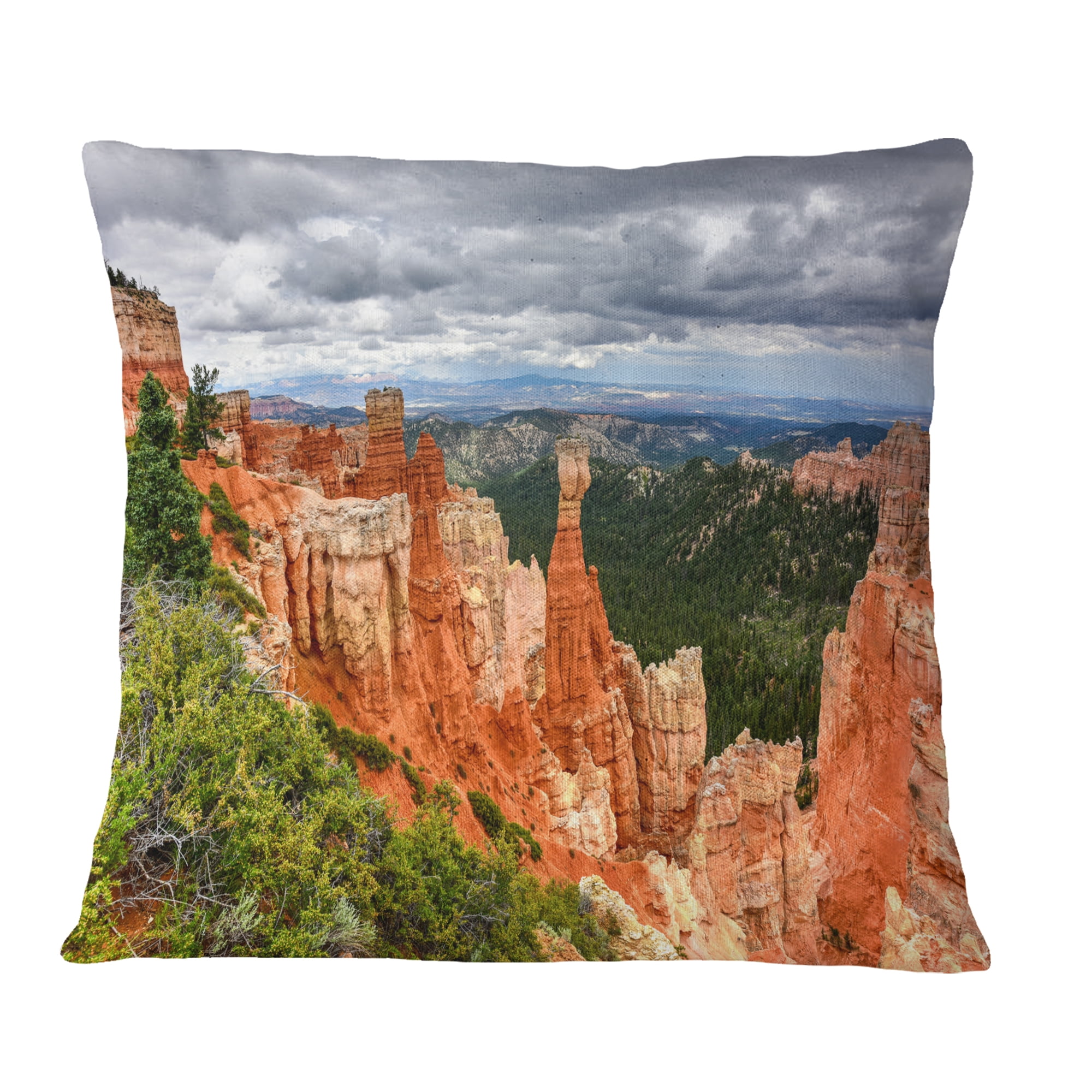 Designart Bryce Canyon National Park - Landscape Printed Throw Pillow - 18x18