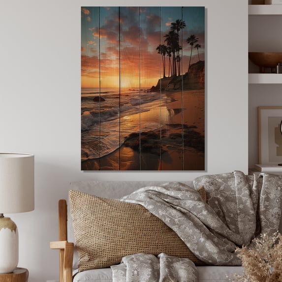 Designart "California horizon" Nautical & Beach Print on Natural Pine Wood