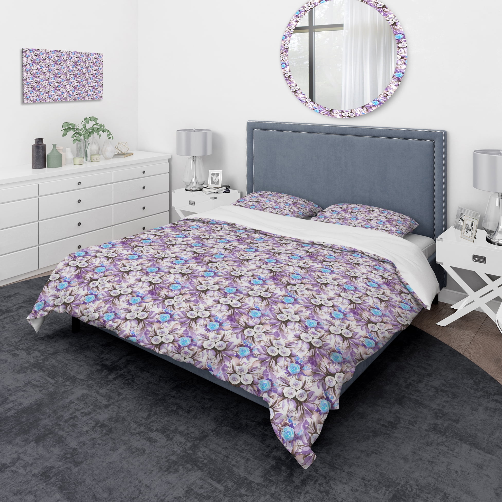 Designart 'Cascade Bouquet Royal Blue Purple & White Flowers' Traditional Duvet Cover Set