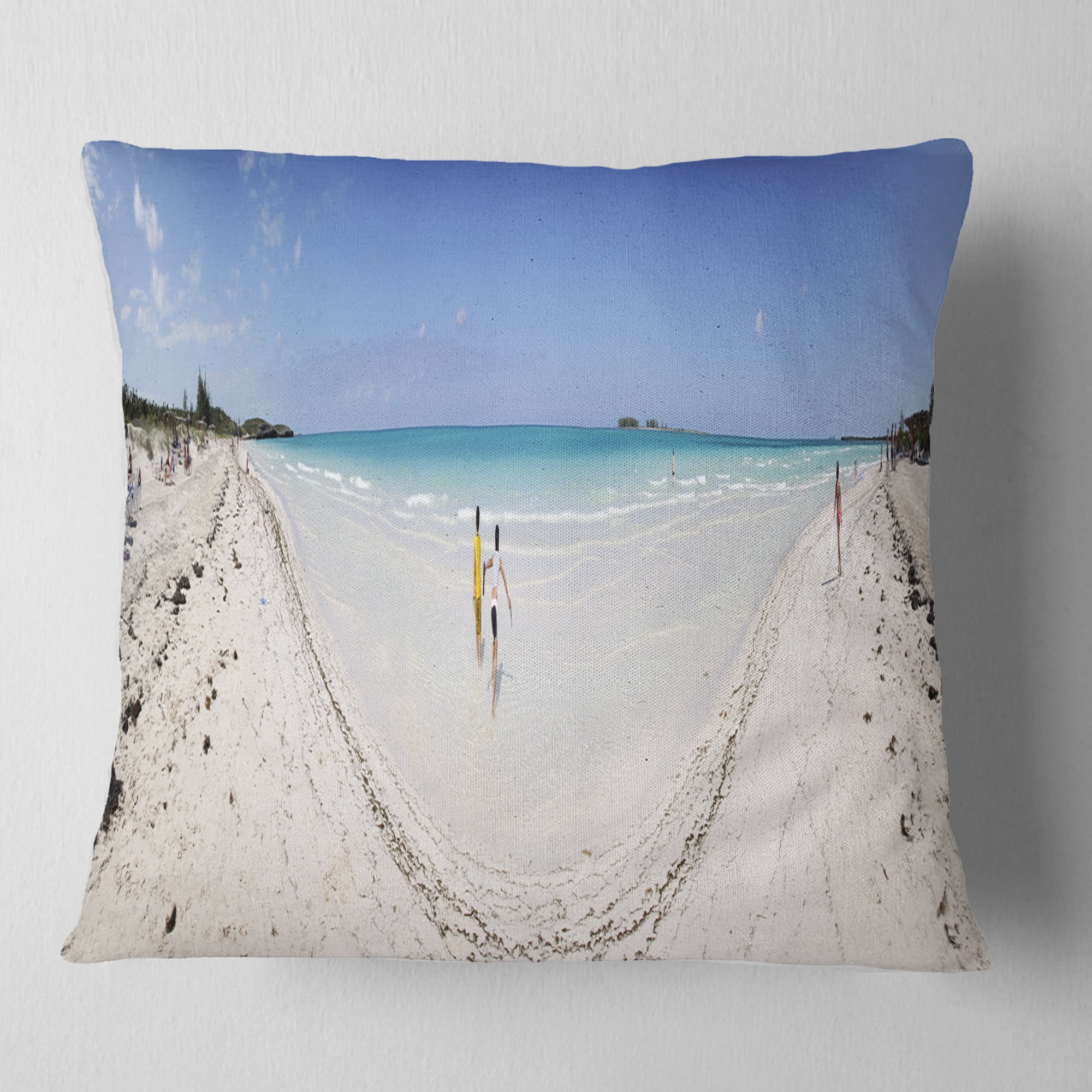 Designart Cayo Coco Tropical Beach Panorama - Modern Seascape Throw Pillow - 16x16