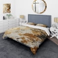 thumbnail image 1 of Designart "Champagne Flow in White and Gold I" Champagne Bedding Covert Set - Food & Beverage White Traditional Bed Set With 2 Shams, 1 of 5