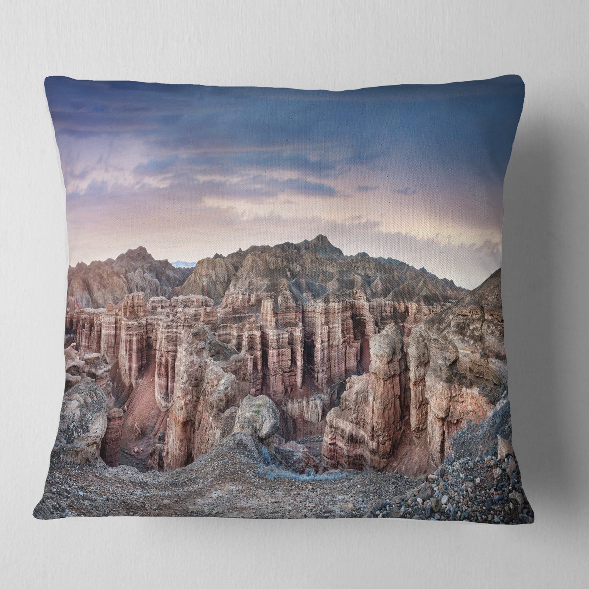 Designart Charyn Canyon In Kazakhstan - Landscape Printed Throw Pillow - 16x16