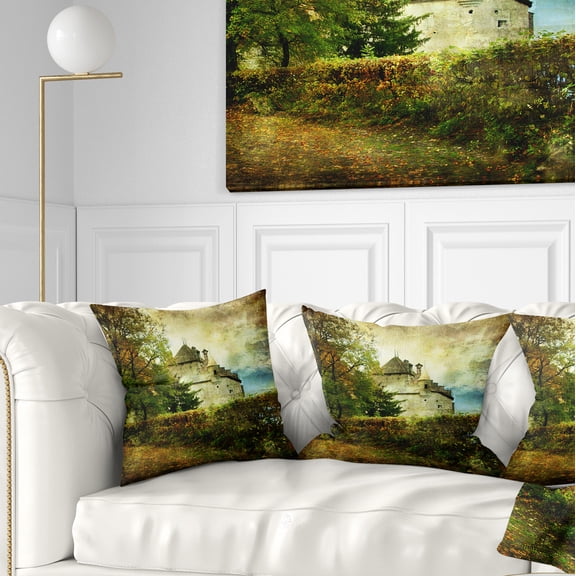 Designart Chillion Castle - Landscape Printed Throw Pillow - 16x16