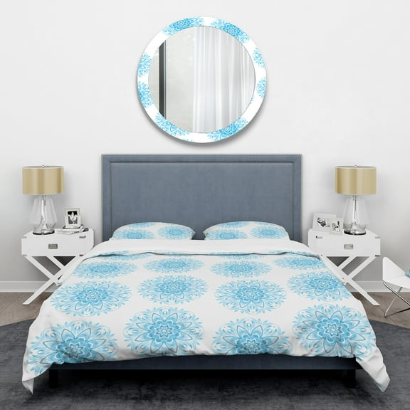Designart 'Circular Geometric In Blue' Mid-Century Modern Duvet Cover Set
