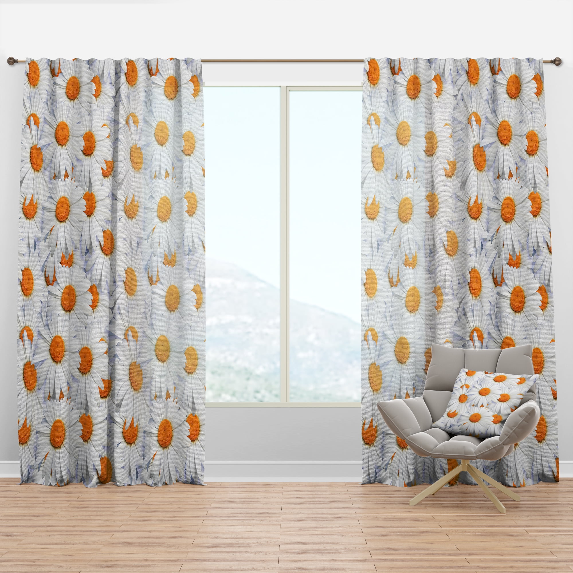 Designart 'Close Up Daisy Hearts ' Floral Curtain Panel