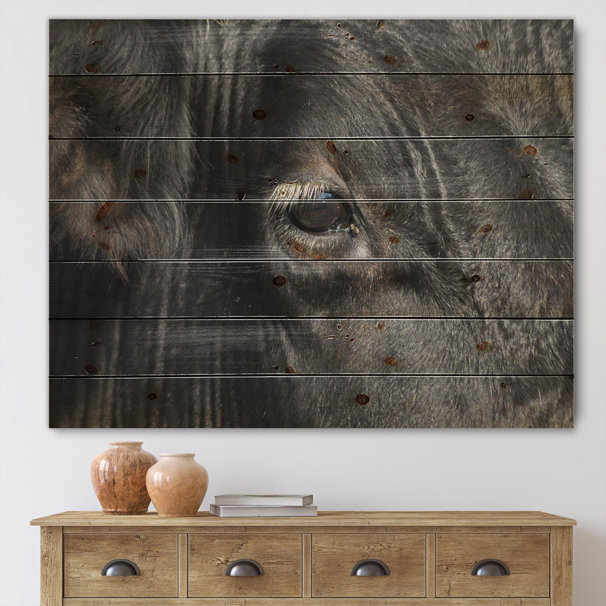 Designart 'Close-Up Of Cow Eye' Farmhouse Print on Natural Pine Wood