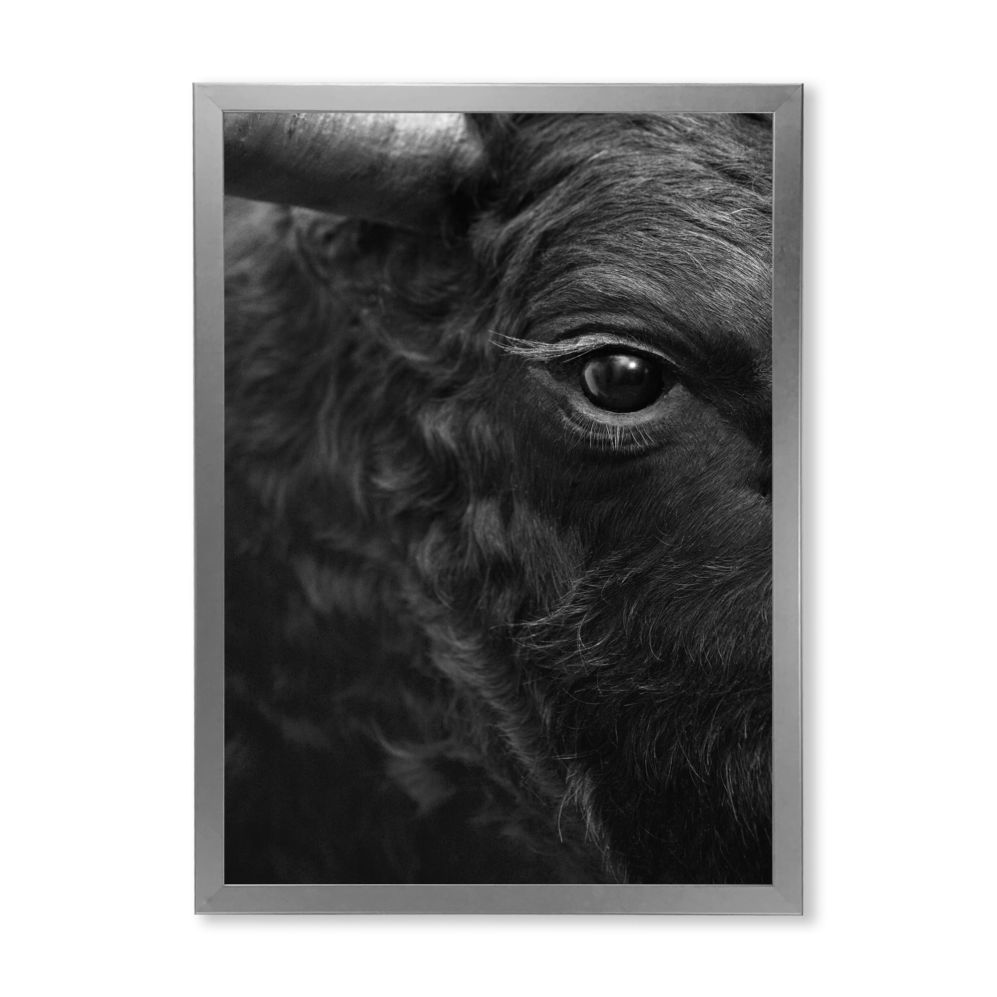 Designart 'Close Up Of Eye Of A Bull' Farmhouse Framed Art Print