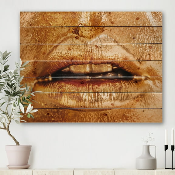Designart 'Close Up Of Female Lips With Bright Golden Makeup' Modern Print on Natural Pine Wood
