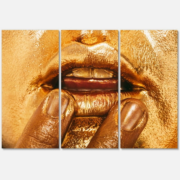 Designart ' Close Up Of Female Lips With Bright Golden Makeup i ' Modern Canvas Wall Art Print