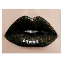 Designart ' Close-Up Of Gorgeous Female Lips I ' Modern Canvas Wall Art Print