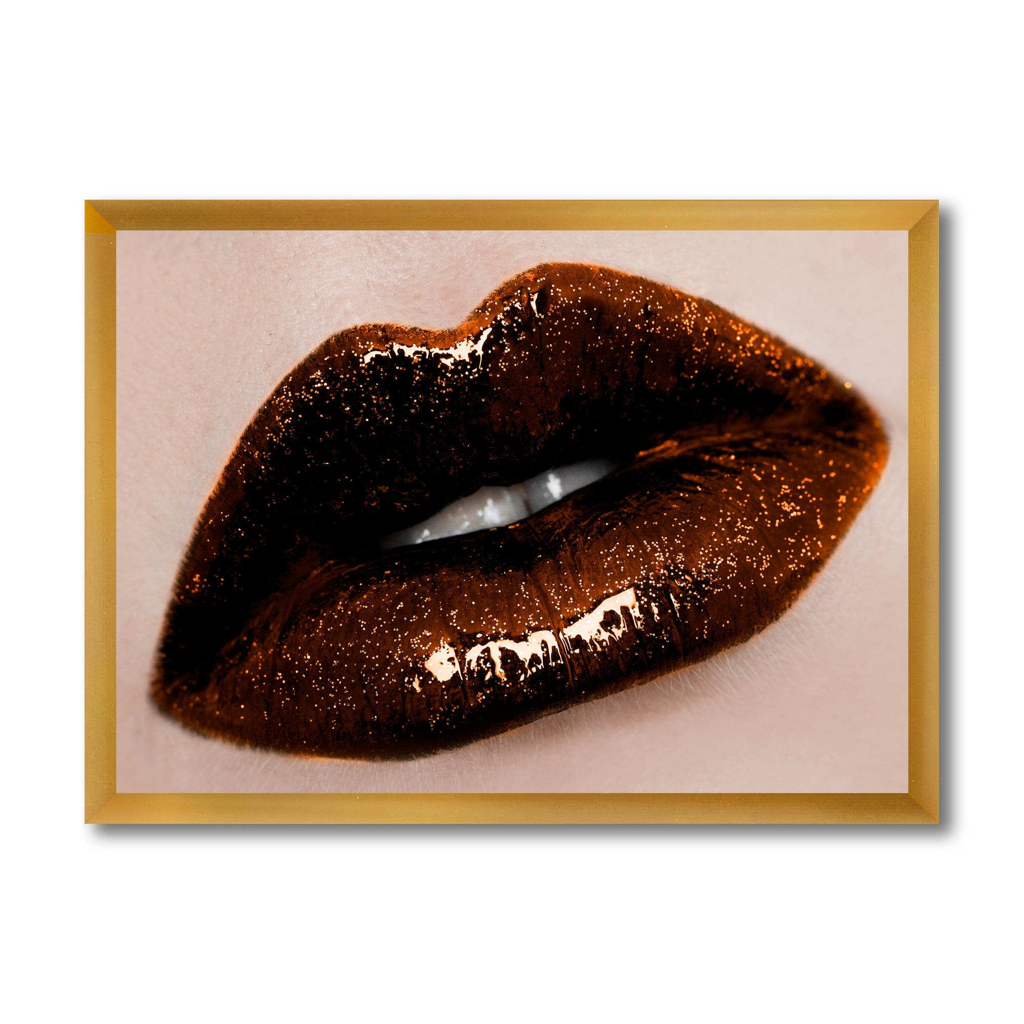 Designart 'Close-Up Of Gorgeous Female Lips II' Modern Framed Art Print