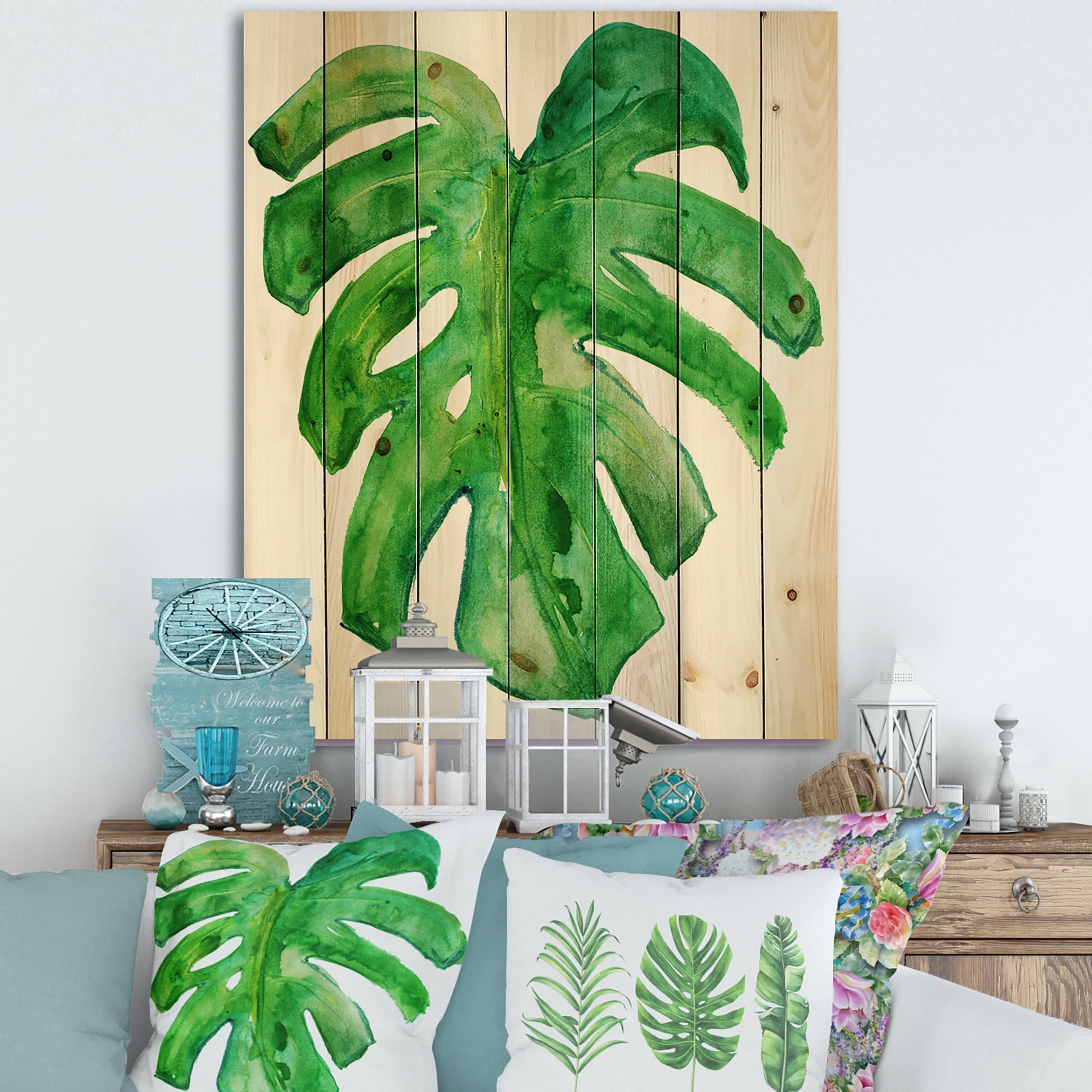 Designart 'Close Up Of Tropical Leaf Of Monstera I' Farmhouse Print on Natural Pine Wood