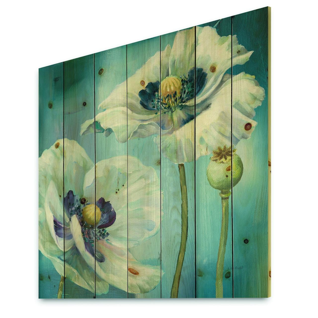 Designart 'Close Up White Flower on Blue II' Farmhouse Print on Natural Pine Wood