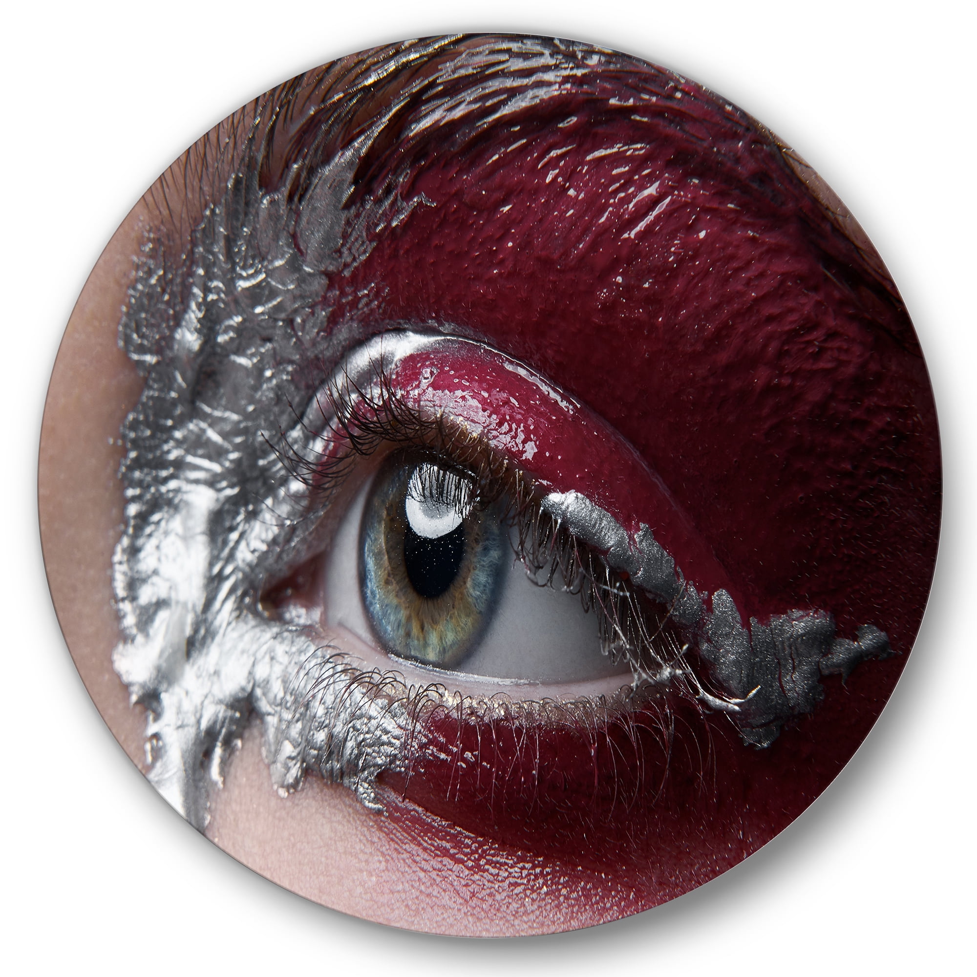 Designart 'Close Up of A Woman Eye With Red Makeup On' Modern Circle Metal Wall Art 23x23 - Disc of 23