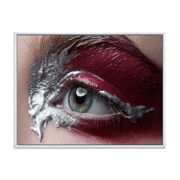 Designart 'Close Up of A Woman Eye With Red Makeup On' Modern Framed Canvas Wall Art Print