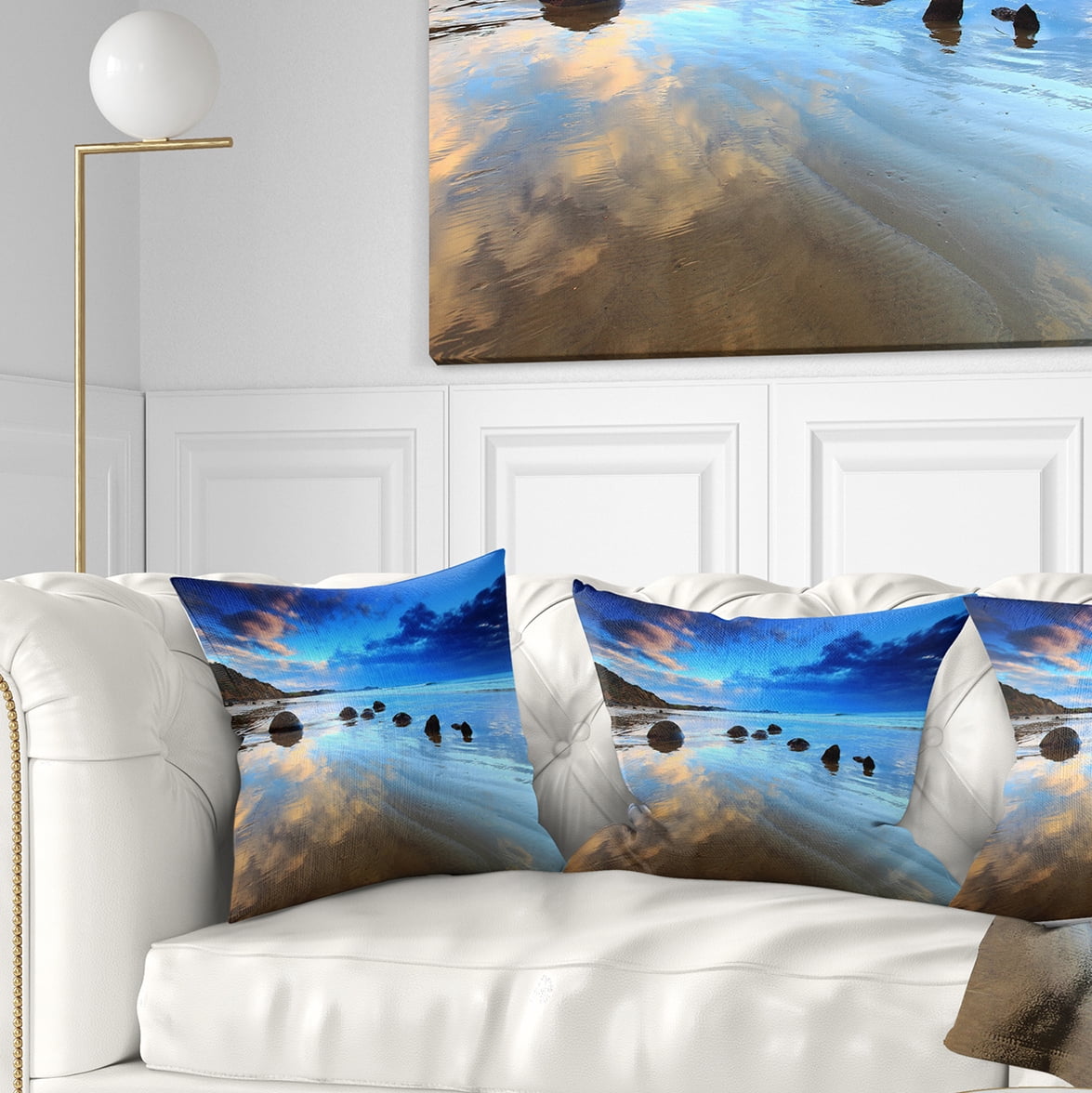 Designart Cloudy Sky Over Moeraki Boulders - Seashore Photo Throw Pillow - 16x16