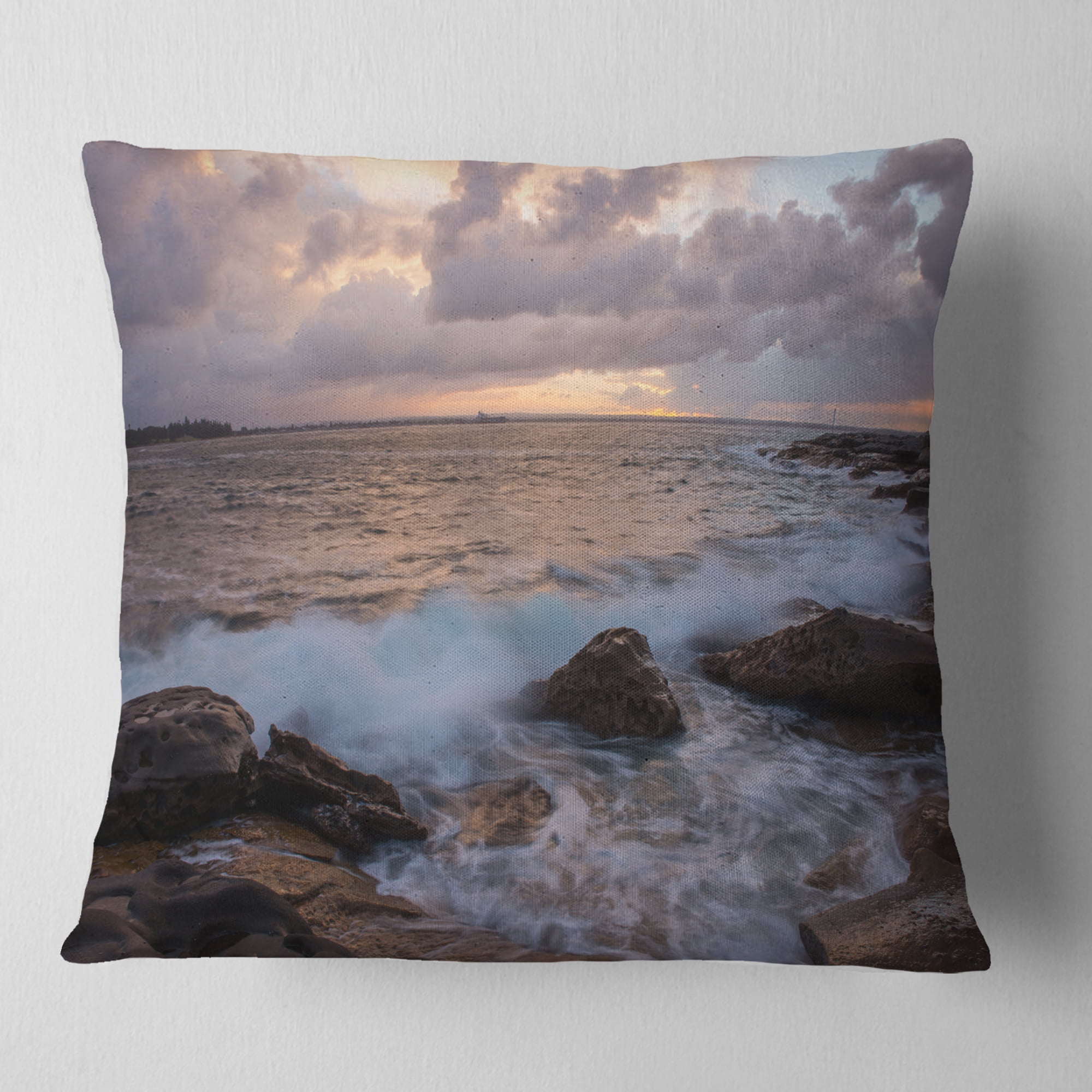 Designart Cloudy Sky and Stormy Waves in Sydney - Seashore Throw Pillow - 16x16