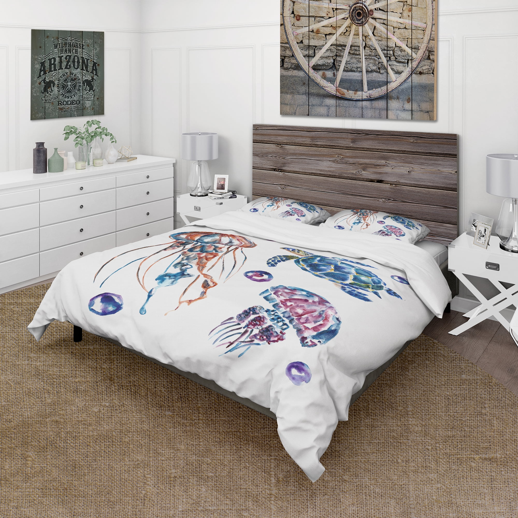 Designart 'Colorful Jellyfish and Turtles' Animal Duvet Cover Set