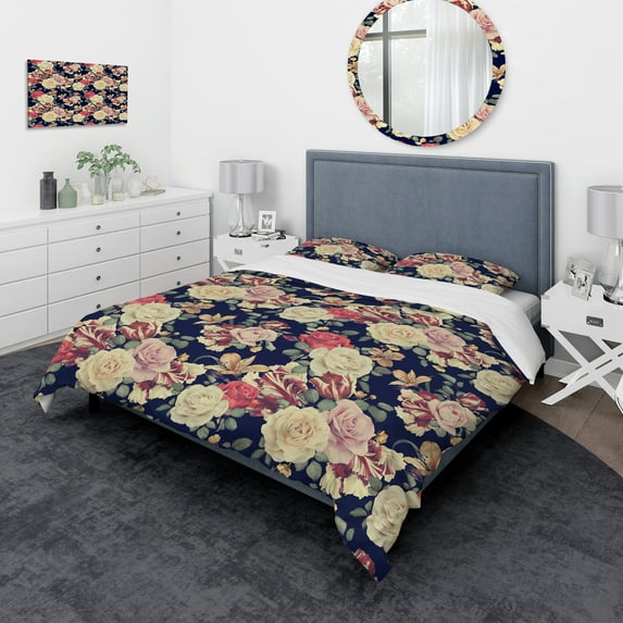Designart 'Colorful Roses Floral Pattern' Bohemian & Eclectic Duvet Cover Set