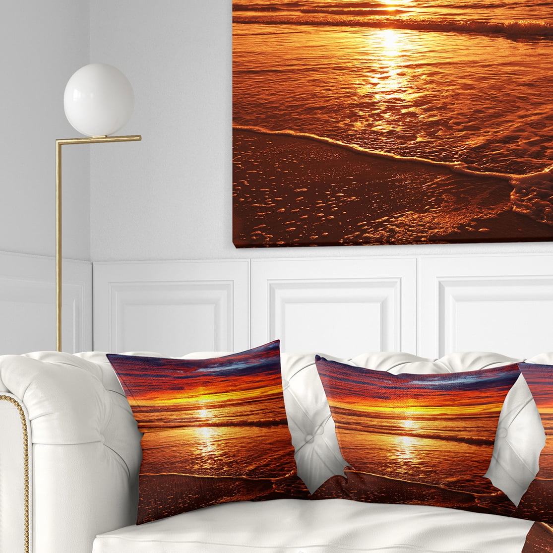 Designart Colorful Sunset Mirrored in Waters - Modern Beach Throw Pillow - 16x16