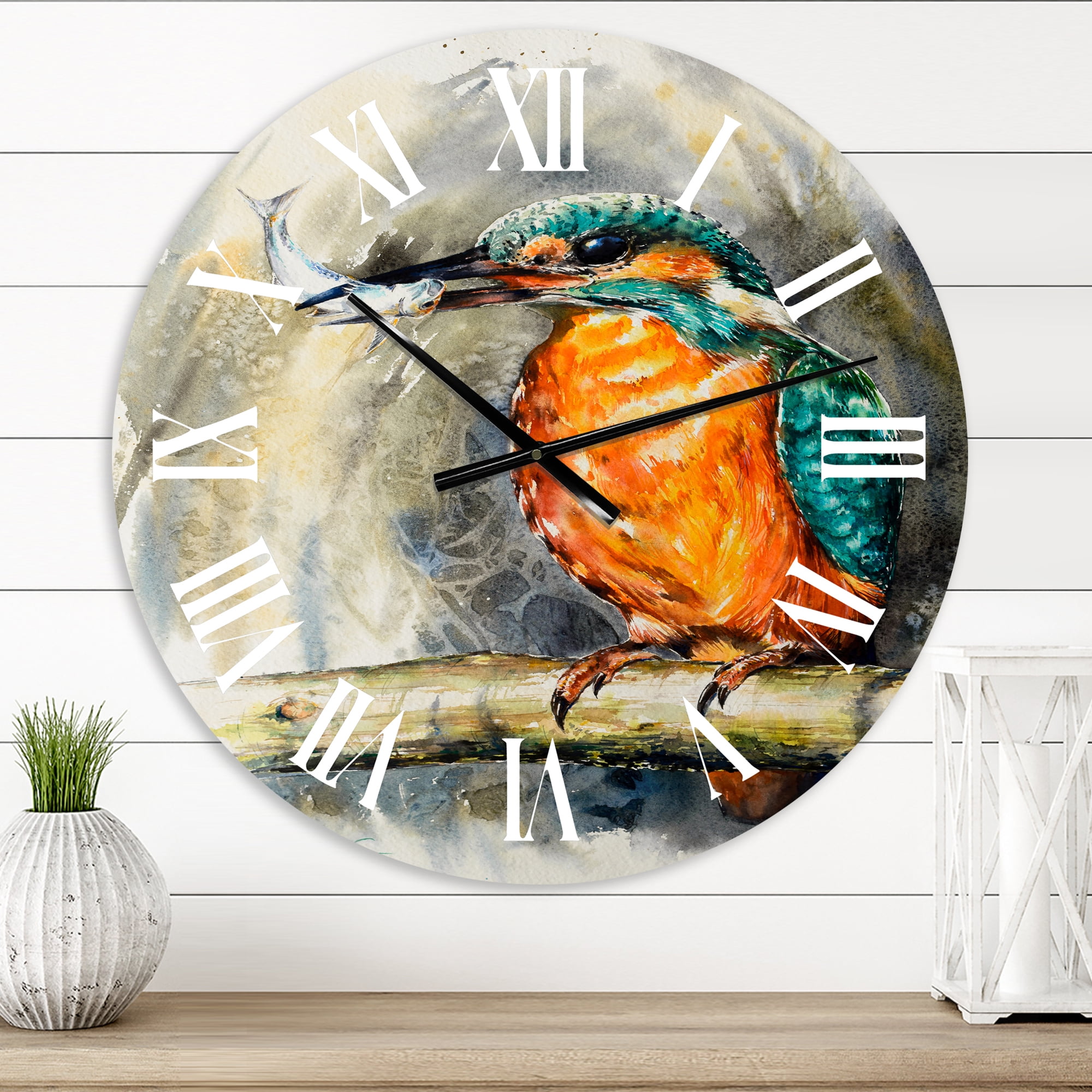 Designart 'Common Kingfisher Eating A Small Fish' Traditional Wall Clock