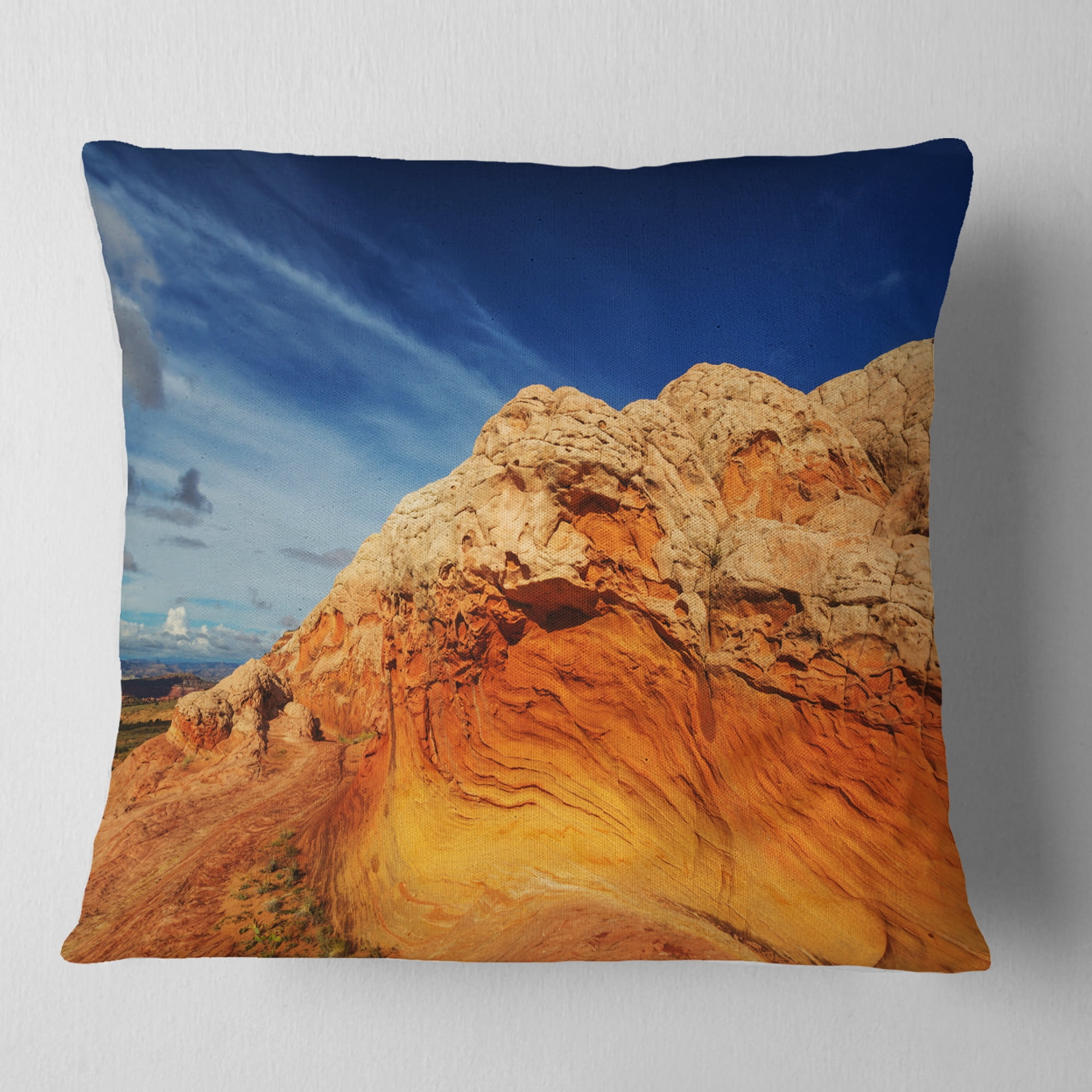 Designart Coyote Buttes of Vermillion Cliffs - Landscape Printed Throw Pillow - 16x16