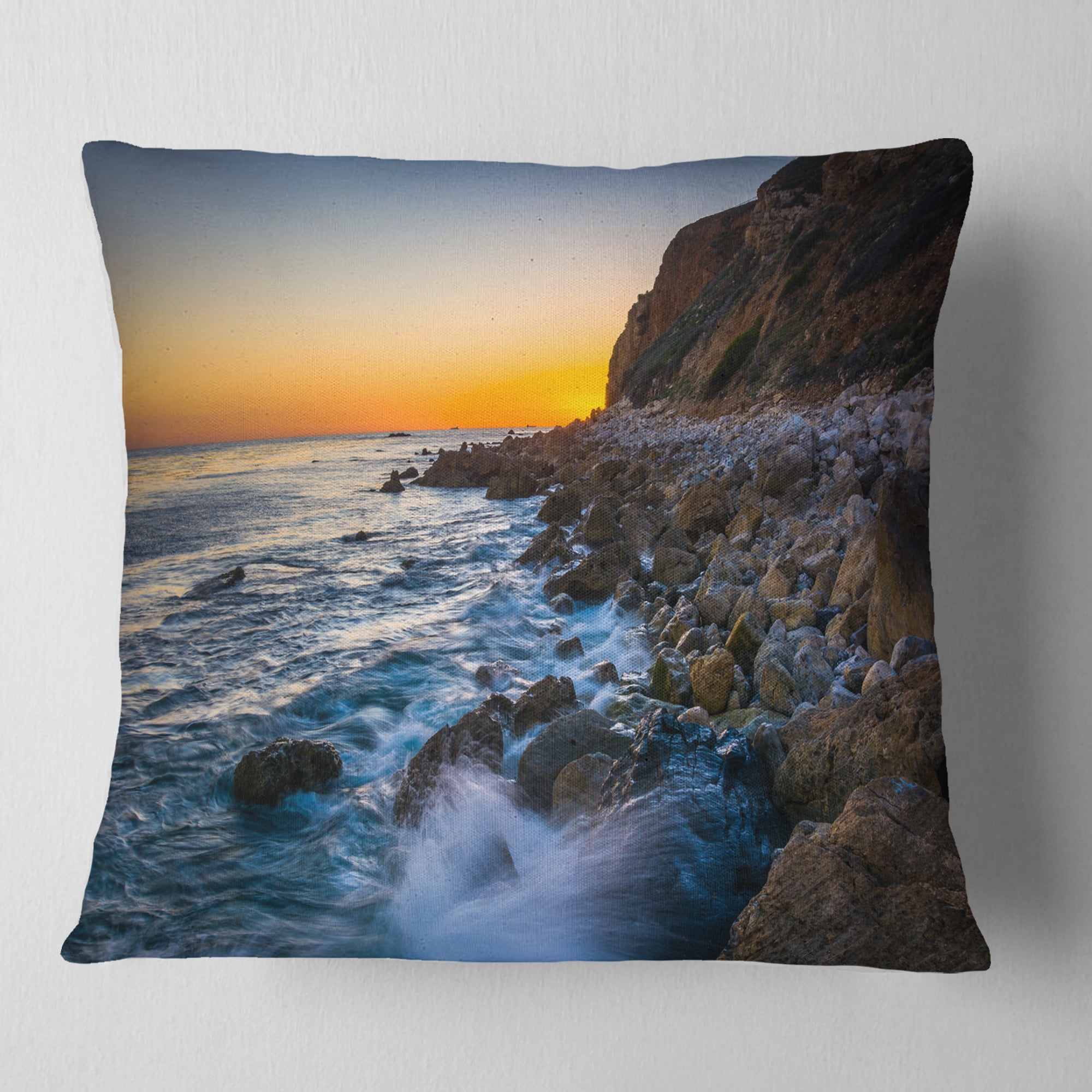 Designart Crashing Waves at Pelican Cove - Seascape Throw Pillow - 16x16