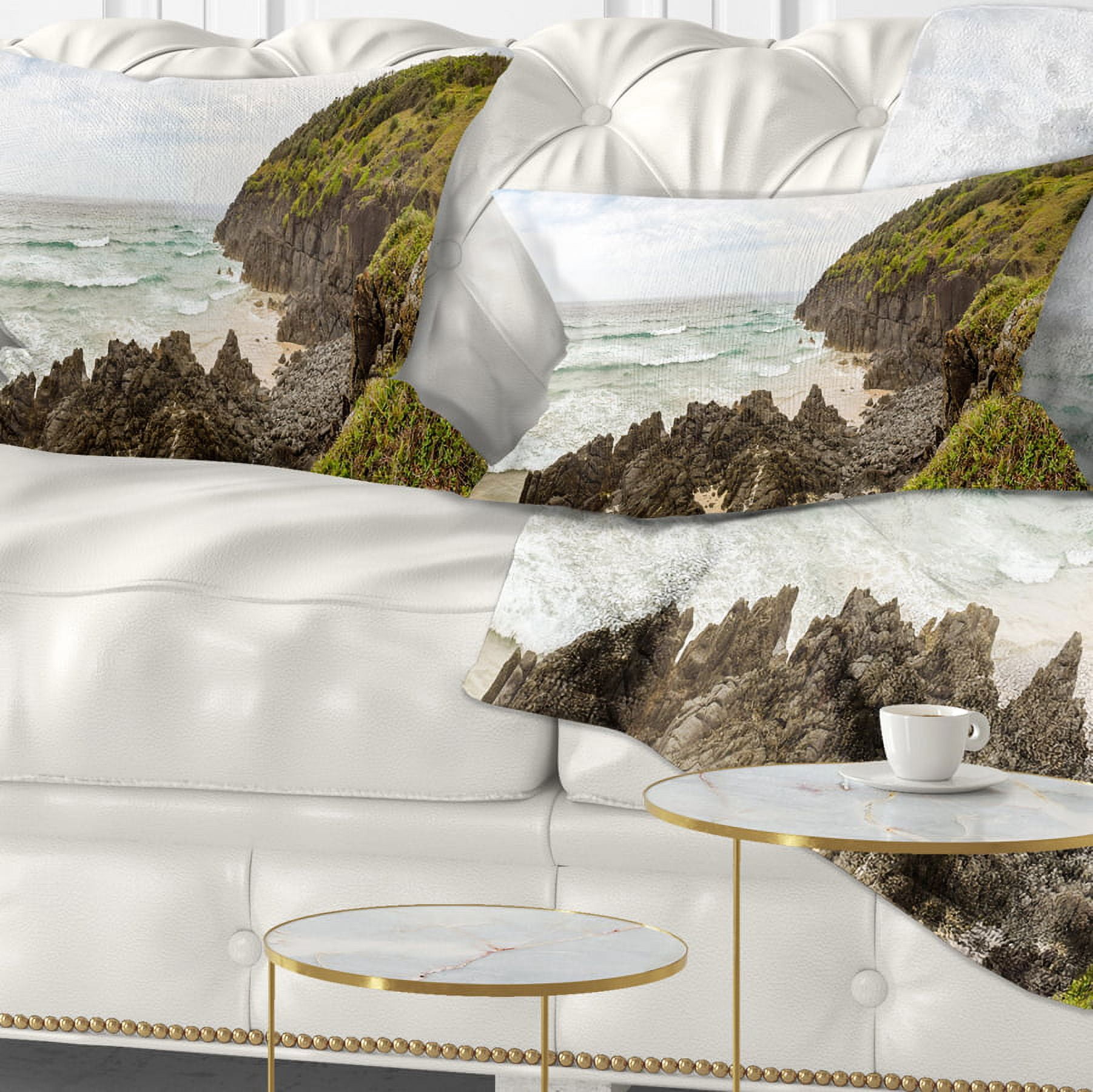 Designart Crescent Head Coastline in Australia - Landscape Printed Throw Pillow - 12x20
