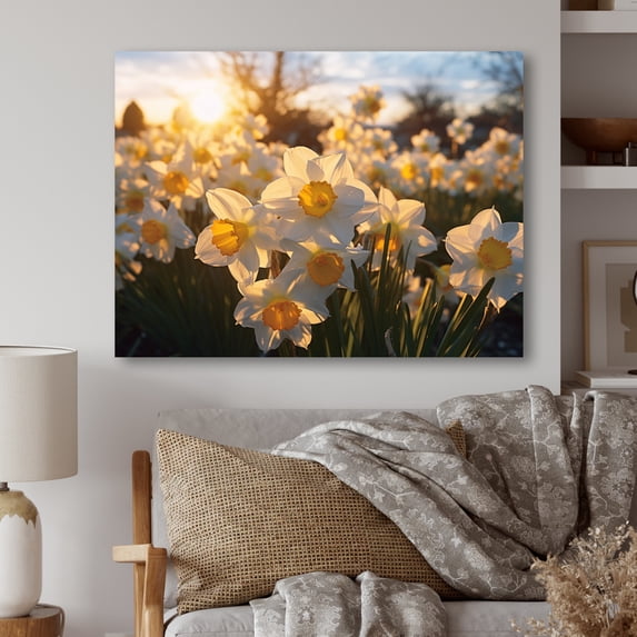 Designart "Daffodils landscape Sunrise I" Floral Metal Art Living Room