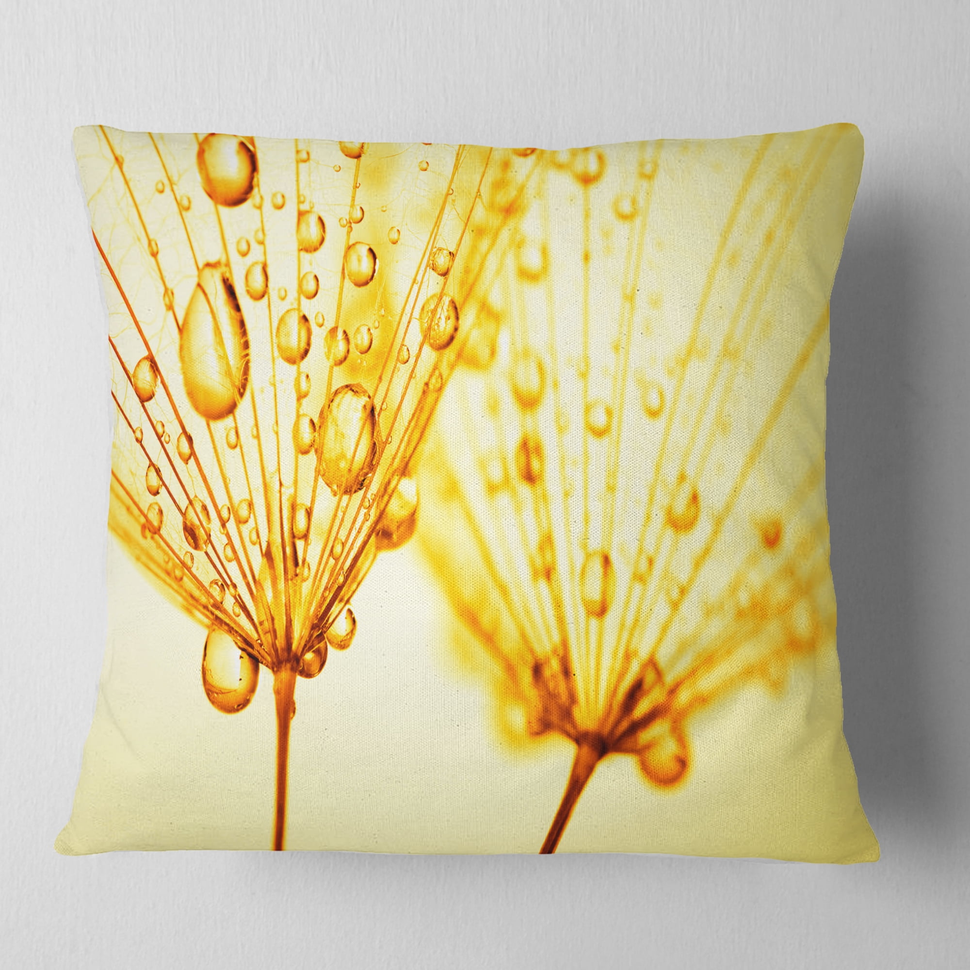 Designart Dandelion Seeds with Water Drops - Floral Throw Pillow - 18x18