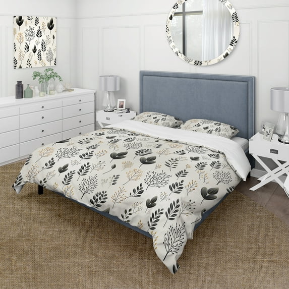 Designart "Dark Elegance In Floral Merge" Black Floral Bedding Covert Set - Cottage Bed Set With 2 Shams