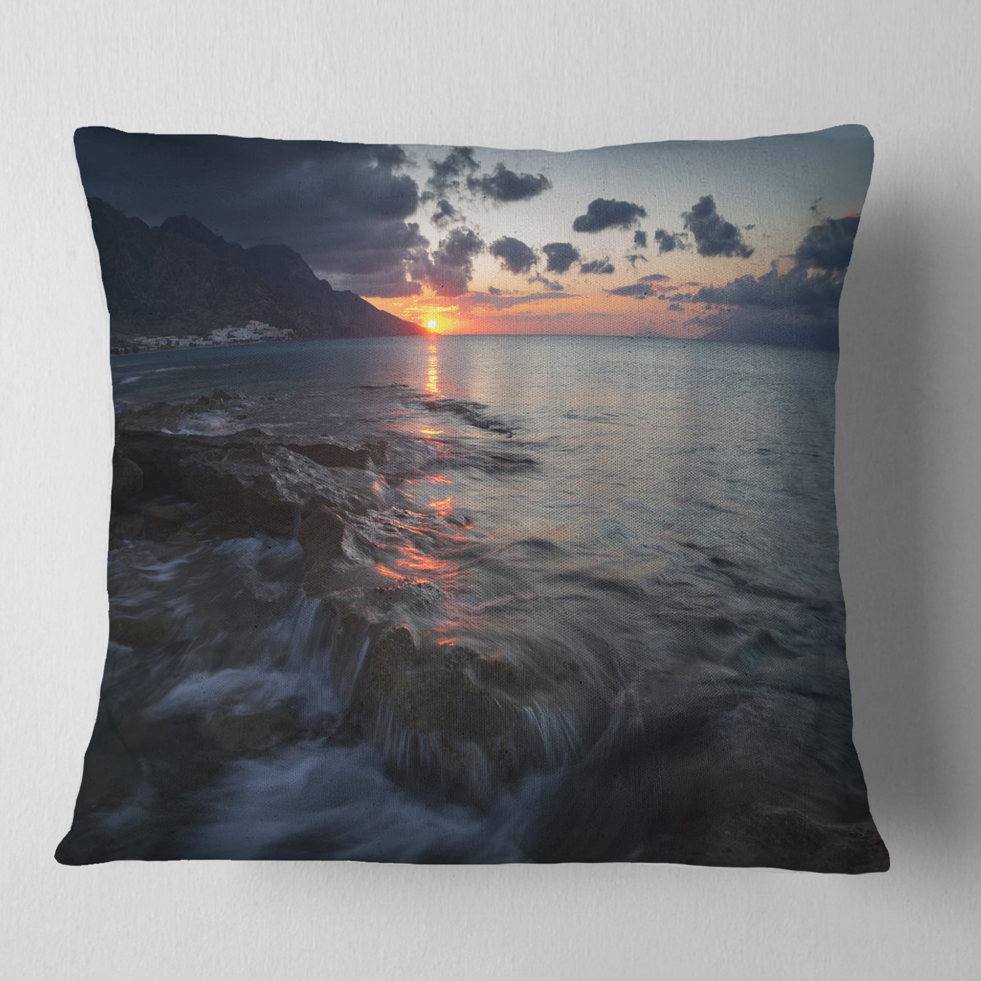 Designart Dark Mediterranean Beach Dawn - Modern Seashore Throw Pillow - 18x18