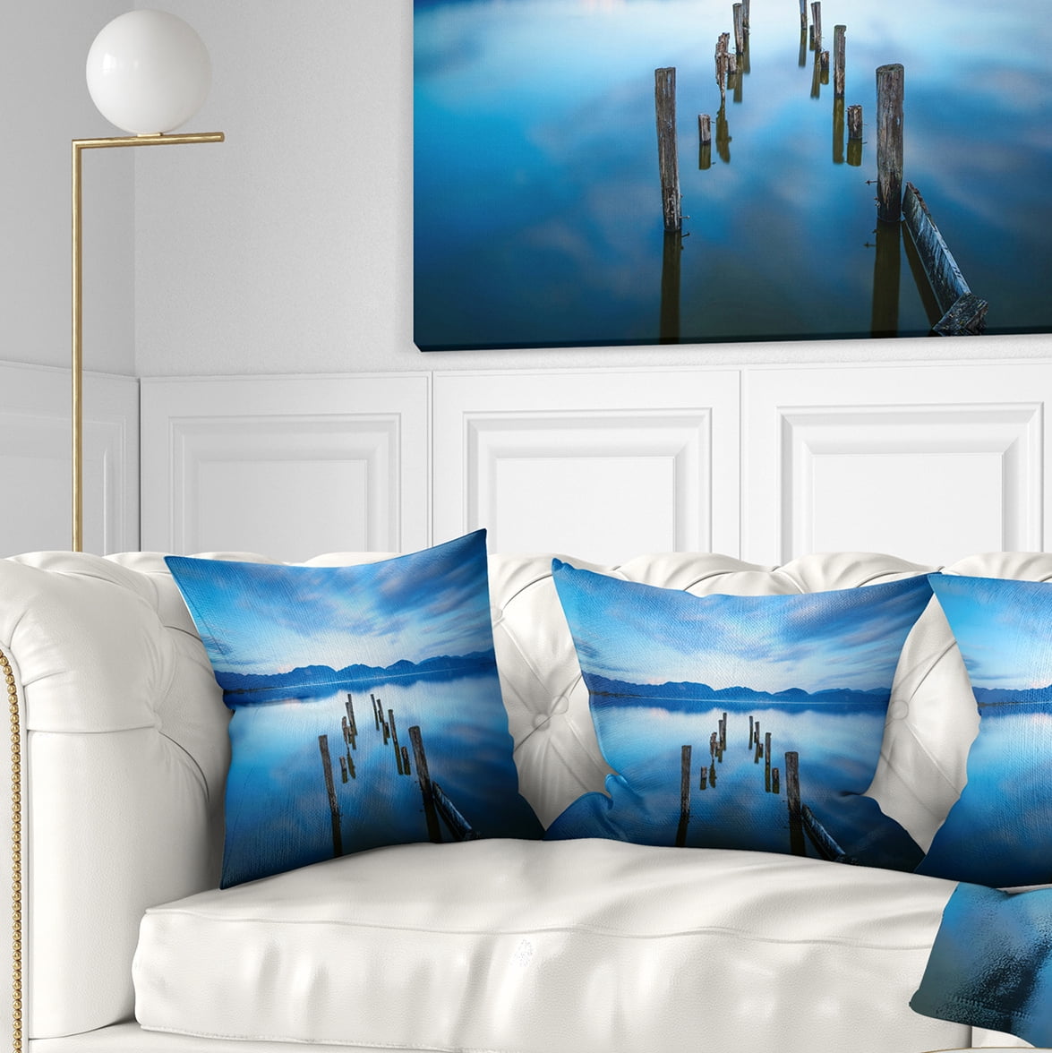 Designart Deep into the Sea Pier - Seascape Throw Pillow - 18x18