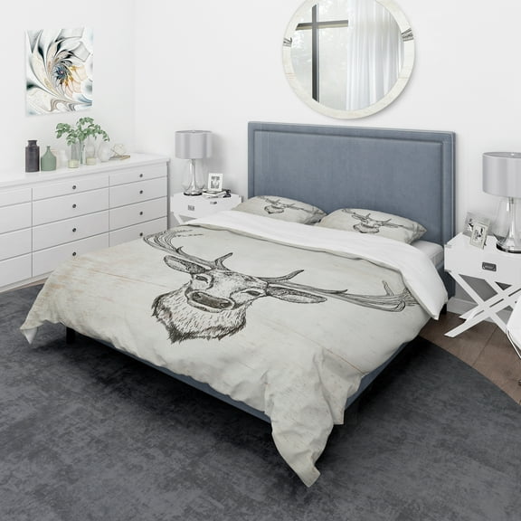 Designart 'Deer Wild and Beautiful II' Farmhouse Duvet Cover Set