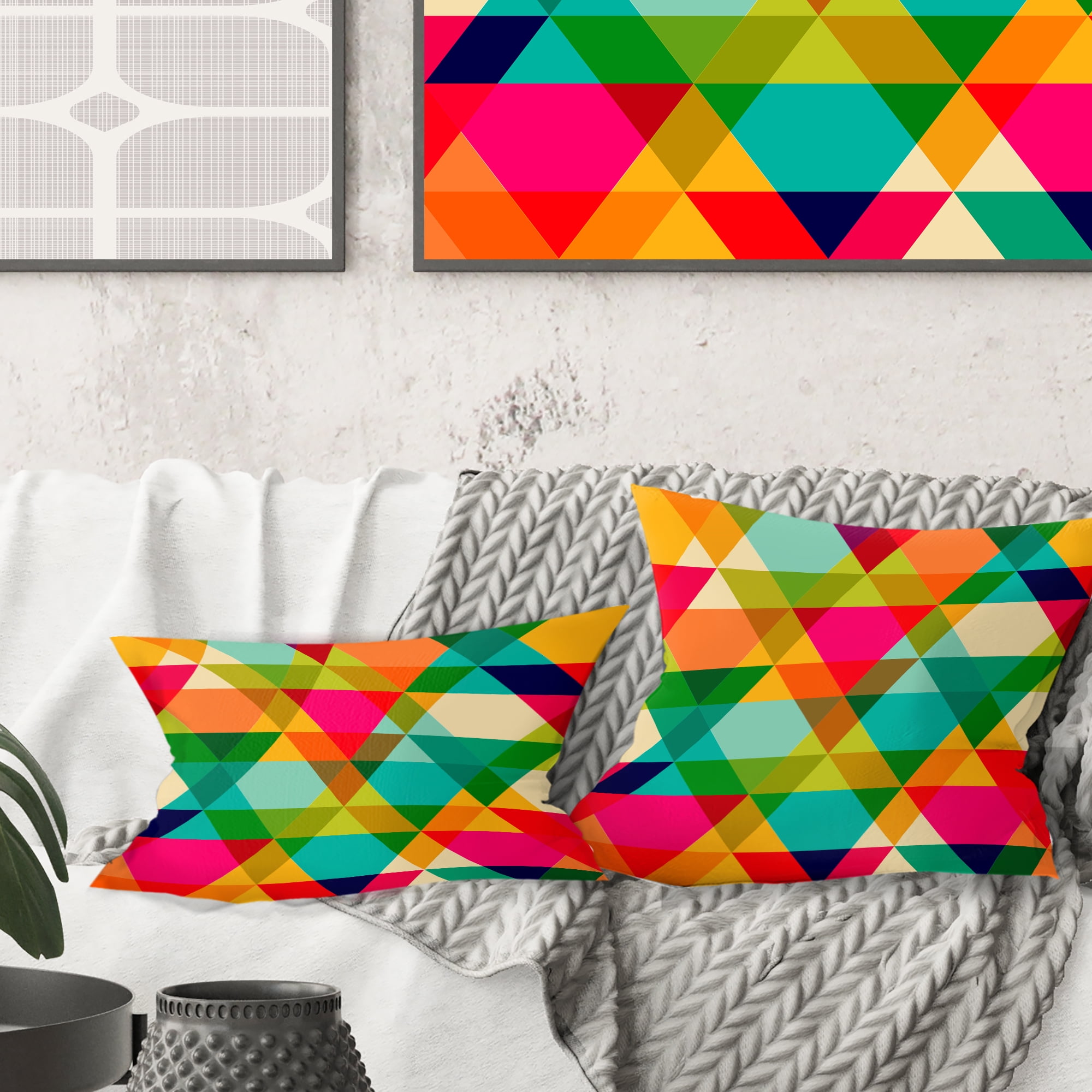 Designart Diamond Retro IX' Mid-Century Modern Throw Pillow - 18x18