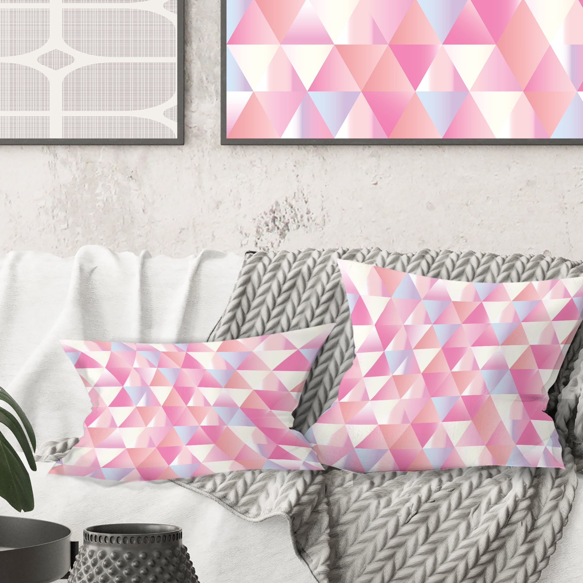 Designart Diamond Retro VI' Mid-Century Modern Throw Pillow - 18x18