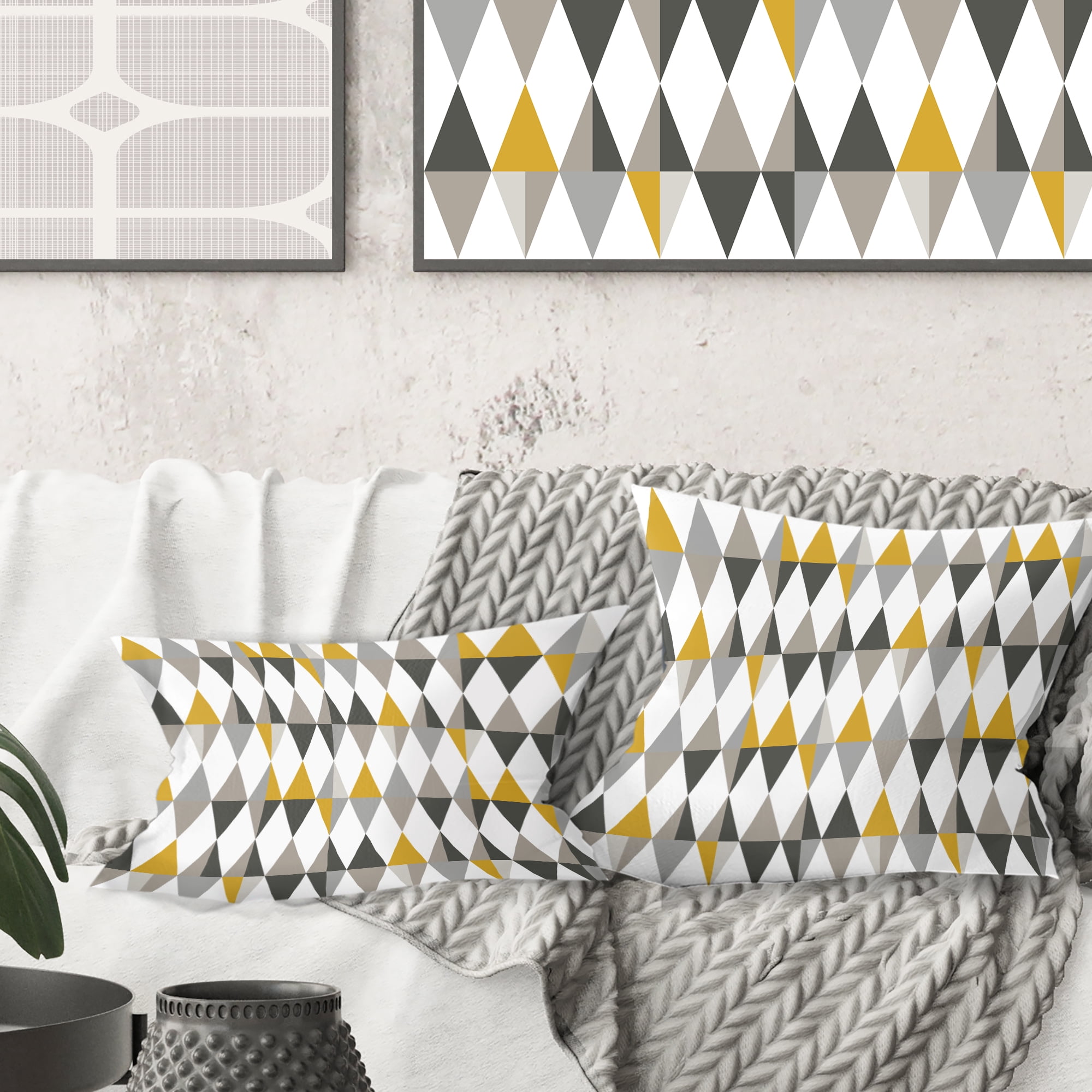 Designart Diamond Retro VIII' Mid-Century Modern Throw Pillow - 16x16