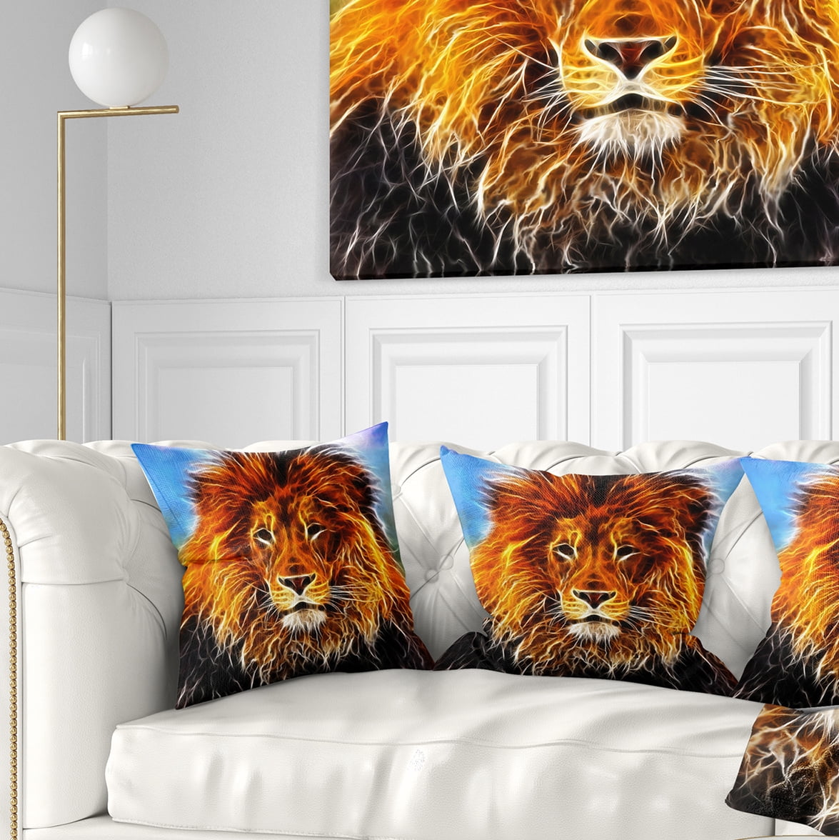 Designart Drawing of the King of Jungle - Animal Throw Pillow - 18x18