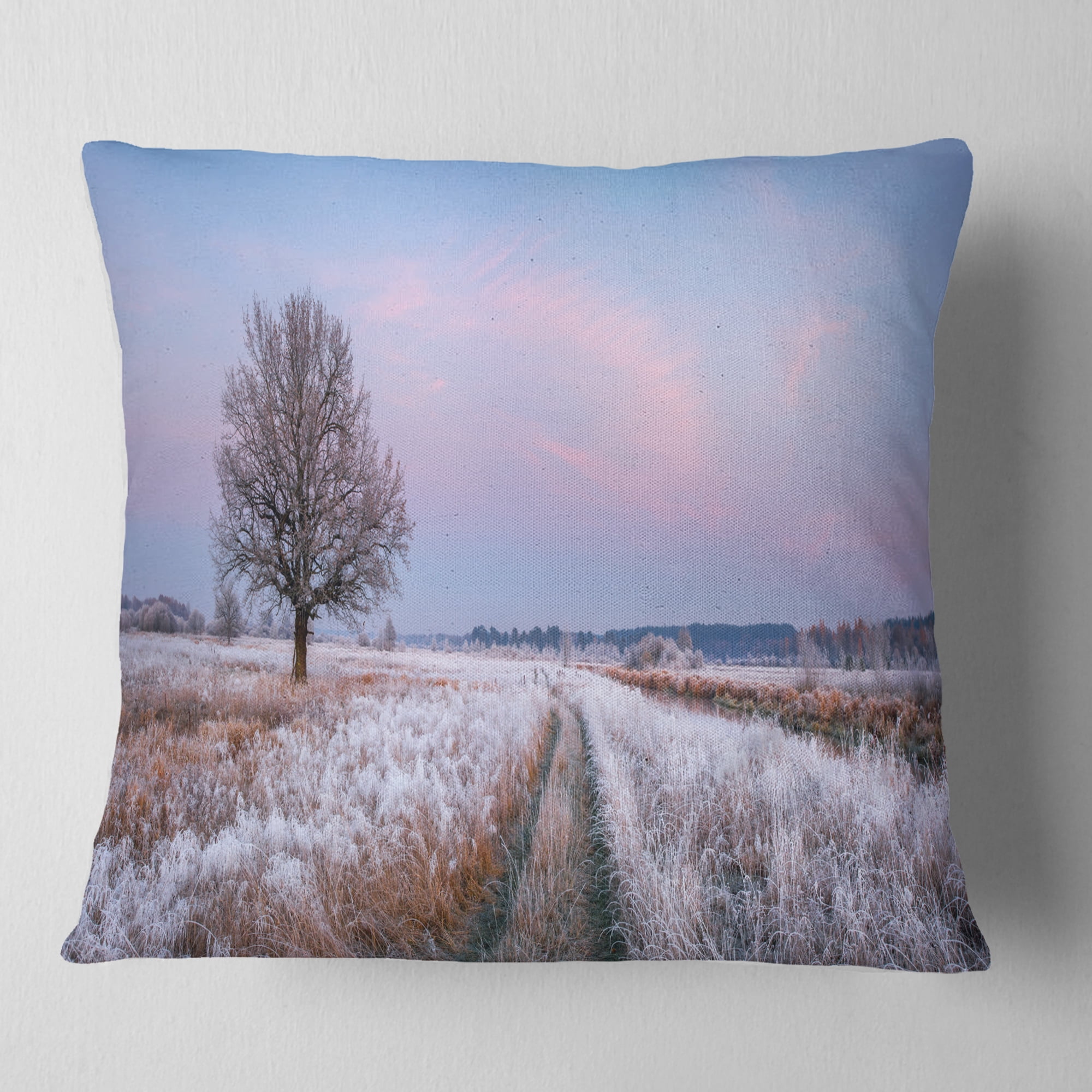 Designart Dry Oak Tree in Winter Panorama - Landscape Printed Throw Pillow - 16x16
