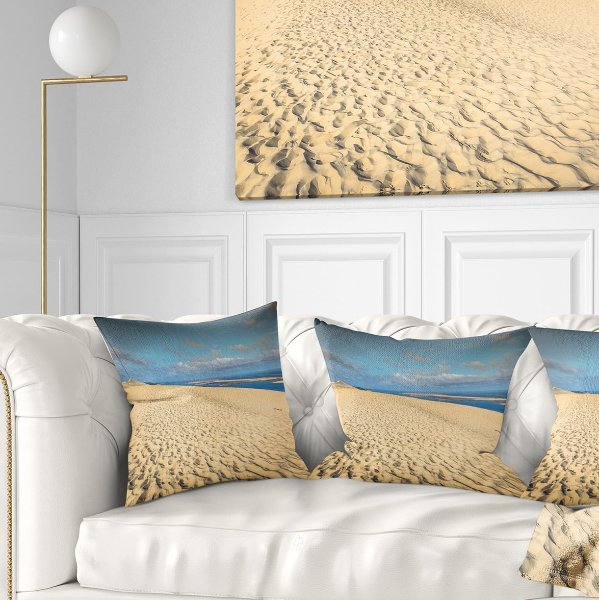 Designart Dune of Pyla - Landscape Photography Throw Pillow - 18x18